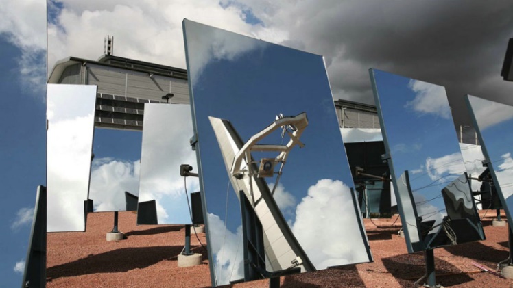 Square solar mirror